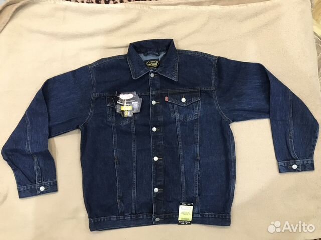 Куртка джинсовая
