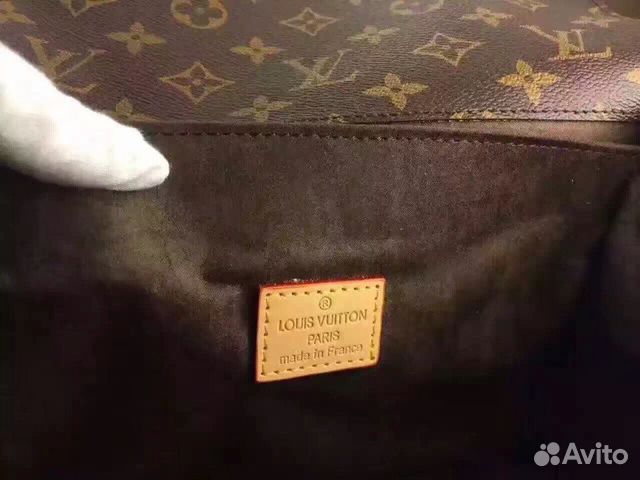Сумка Louis Vuitton pochette metis кожа