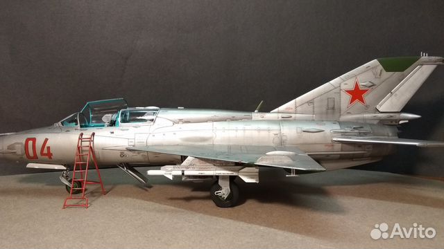Модель самолёта миг-21 ум 1/32, мт, пфм