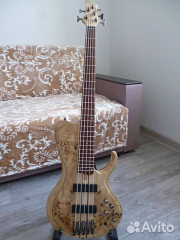 Бас-гитара BTB845SC