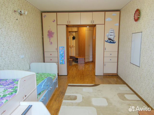 3-к квартира, 80 м², 1/10 эт.