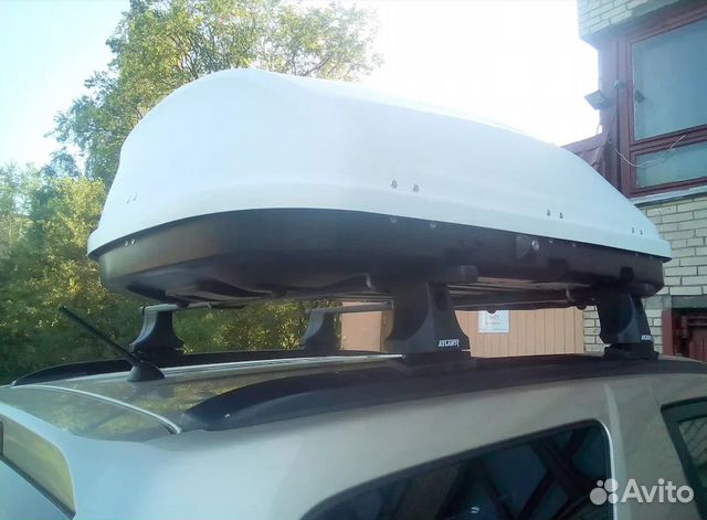 Аэродинамический автобокс на крышу автомобиля Аэродинамический автобокс на крышу автомобиля