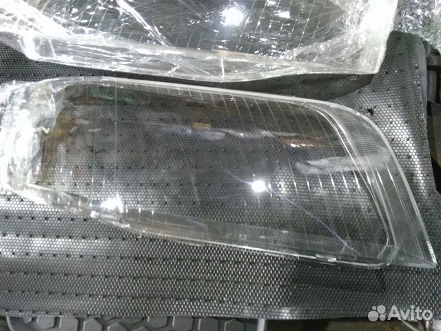 Стекло фар Audi A6 II (C5)
