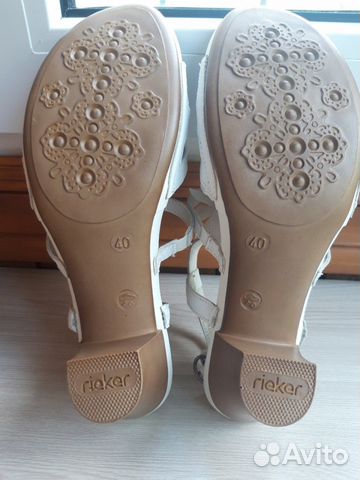 Новые кожаные босоножки Rieker 40 размера Новые кожаные босоножки Rieker 40 размера