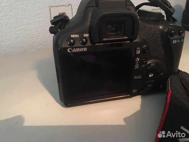 Зеркальный фотоаппарат Canon 500d Зеркальный фотоаппарат Canon 500d