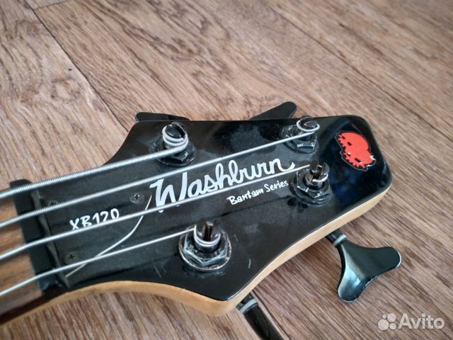 Бас гитара Washburn xb120