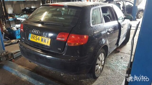 Капот фара бампер дверь Audi A3 (8PA)