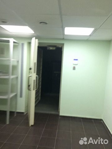 Помещение свободного назначения 800 м²