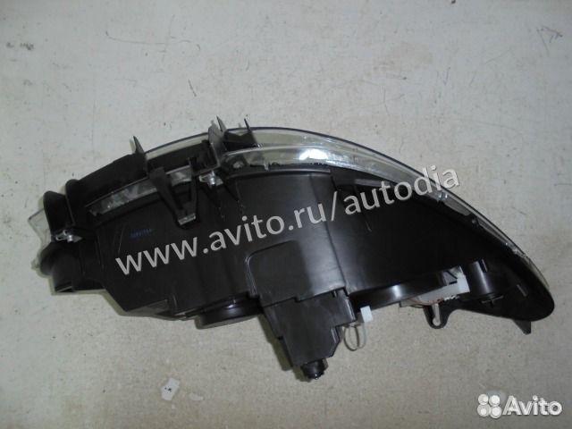 Фара левая Peugeot 307 Фара левая Peugeot 307