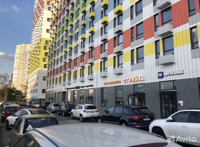 Магазин у метро Магазин у метро