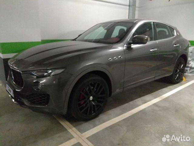 Maserati Levante 3.0 AT, 2017, 9 800 км