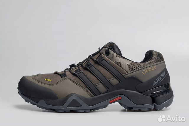 Кроссовки Adidas terrex AX2R Кроссовки Adidas terrex AX2R