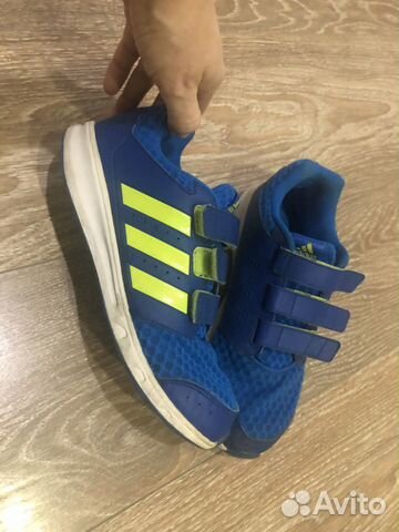 Кроссовки adidas