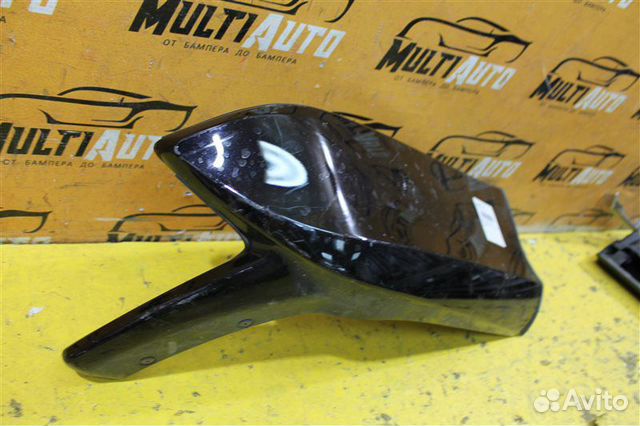 Накладка бампера задняя правая Toyota Land Cruiser