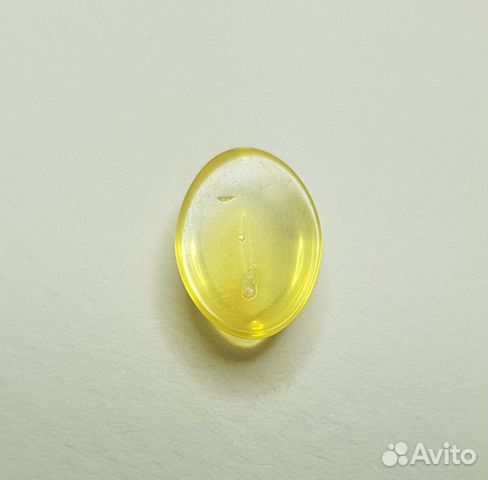 22. Кабашон из жёлтого Доминиканского янтаря