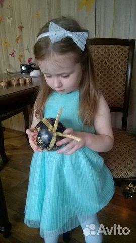 Праздничное платье на девочку Праздничное платье на девочку