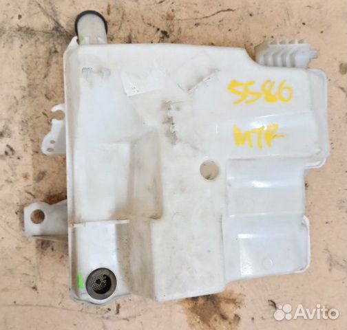 Бачок омывателя Ford Focus 3 2011-2018 1.6L 2014