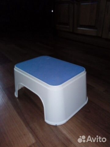 Блокаторы 2 шт. и детский табурет подставка Блокаторы 2 шт. и детский табурет подставка