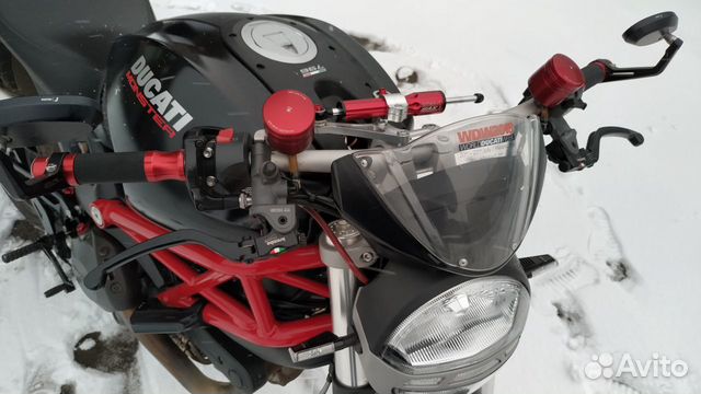 Продается мотоцикл Ducati Monster 796 ABS Продается мотоцикл Ducati Monster 796 ABS