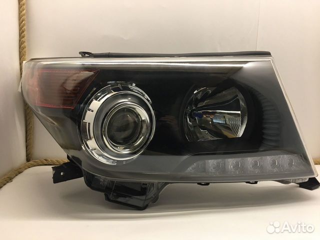 Фары передние Toyota Land Cruiser 200 (12-15) Фары передние Toyota Land Cruiser 200 (12-15)