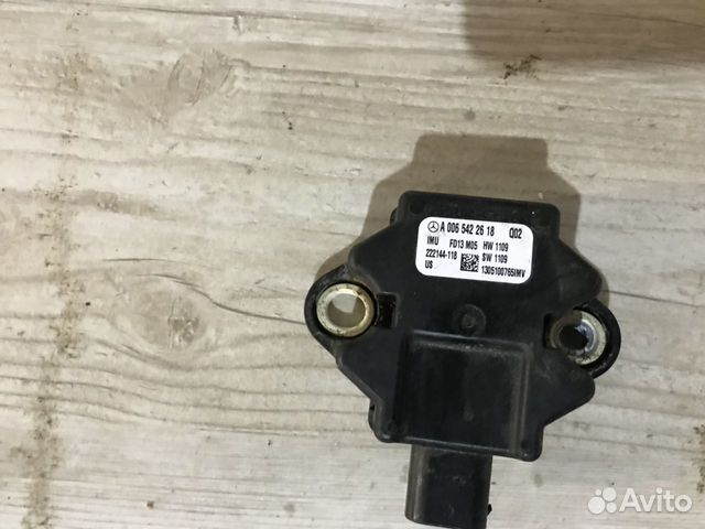 Датчик ускорения Mercedes W166 ML GLE GLS GL W292 Датчик ускорения Mercedes W166 ML GLE GLS GL W292