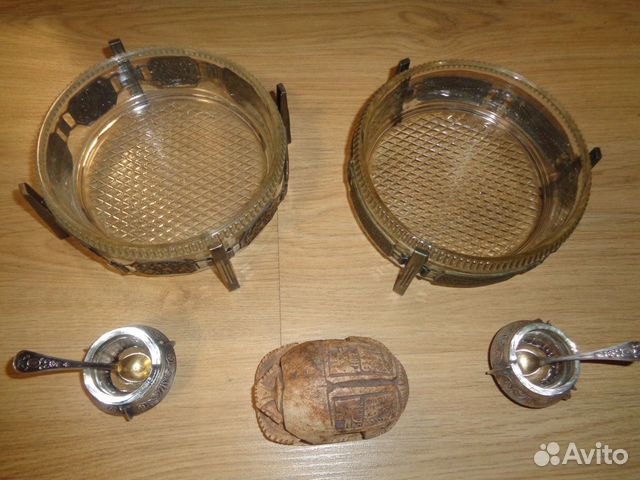 Конфетница в чеканке,солонка мнц,СССР