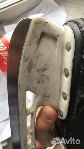 Коньки хоккейные