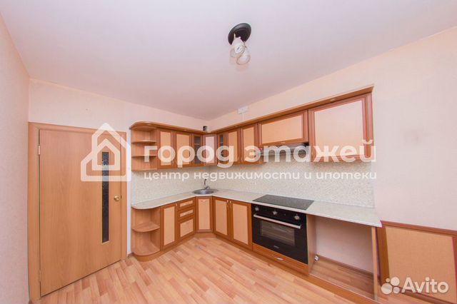 2-к квартира, 57.1 м², 6/10 эт.