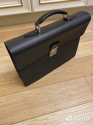 Портфель Louis Vuitton Портфель Louis Vuitton