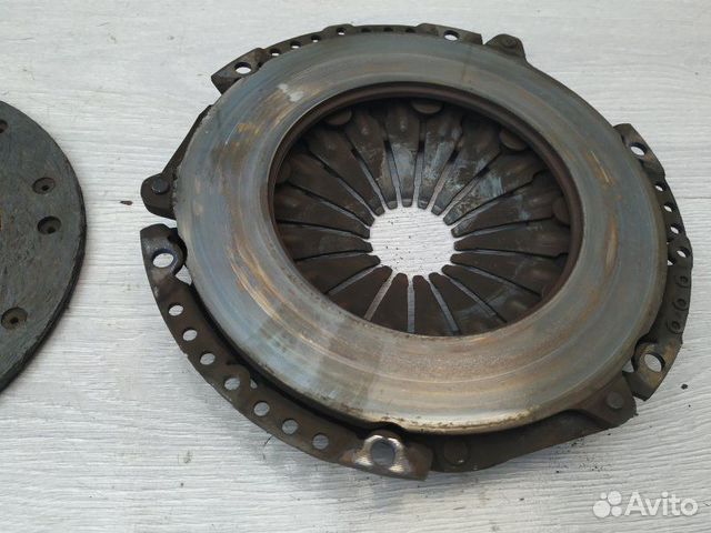 Сцепление 038141032N VW Passat (B5) 2000-2005 Сцепление 038141032N VW Passat (B5) 2000-2005