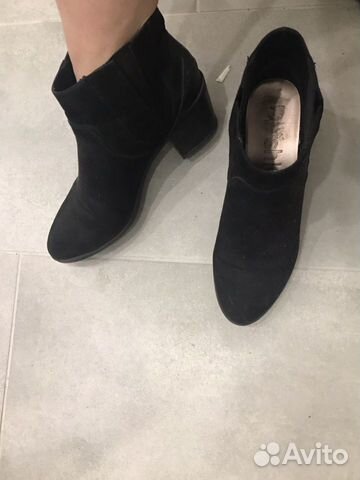 Ботинки осенние черные Ботинки осенние черные