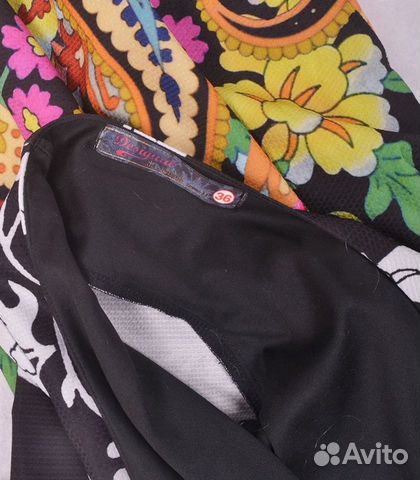 Платье Desigual. Размер: 42 (S) Платье Desigual. Размер: 42 (S)