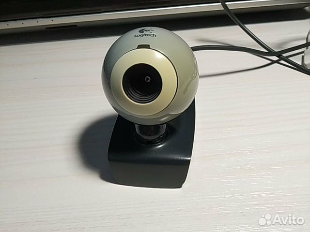 Веб-камера Logitech E 2500 Веб-камера Logitech E 2500