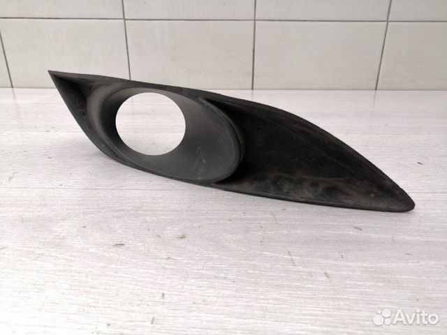 Решетка птф правая Toyota Auris E15 1ZR 2008 Решетка птф правая Toyota Auris E15 1ZR 2008