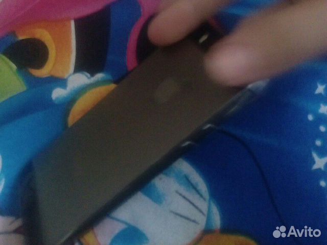 iPhone 5s (оригинальный) iPhone 5s (оригинальный)