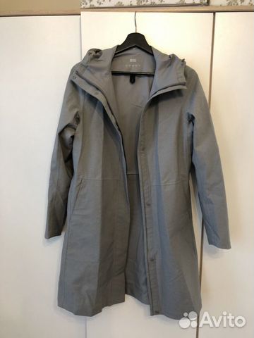 Плащ Uniqlo blocktech