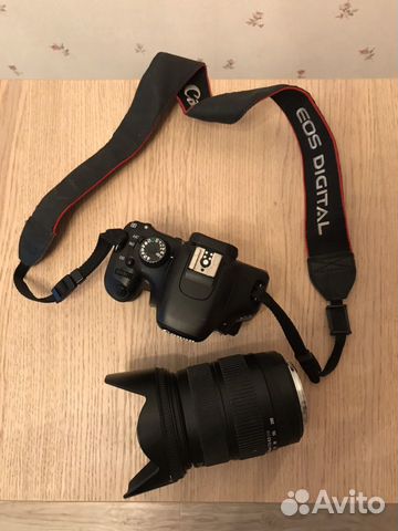 Зеркальный фотоаппарат canon 550d Зеркальный фотоаппарат canon 550d