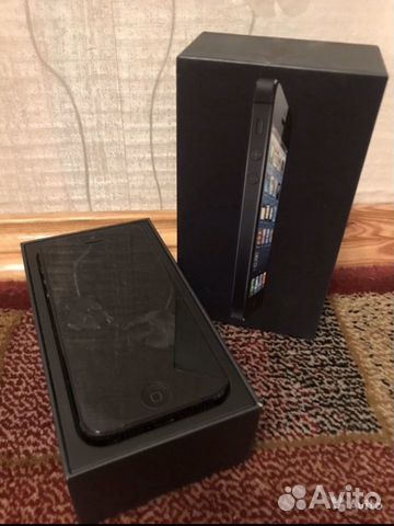 iPhone 5 чёрный на 16 гб