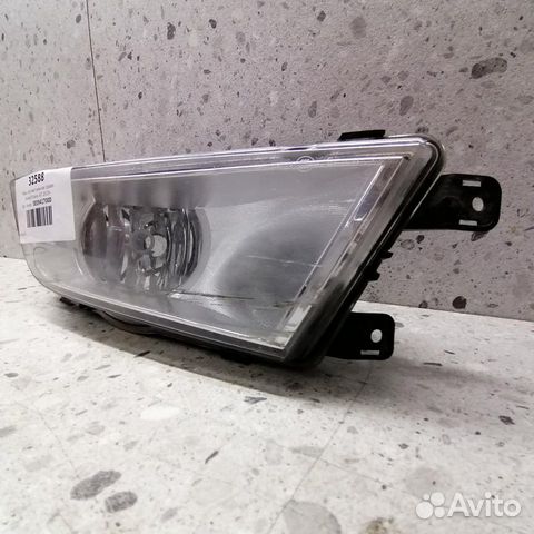 Фара противотуманная правая Skoda Octavia (A7) 201