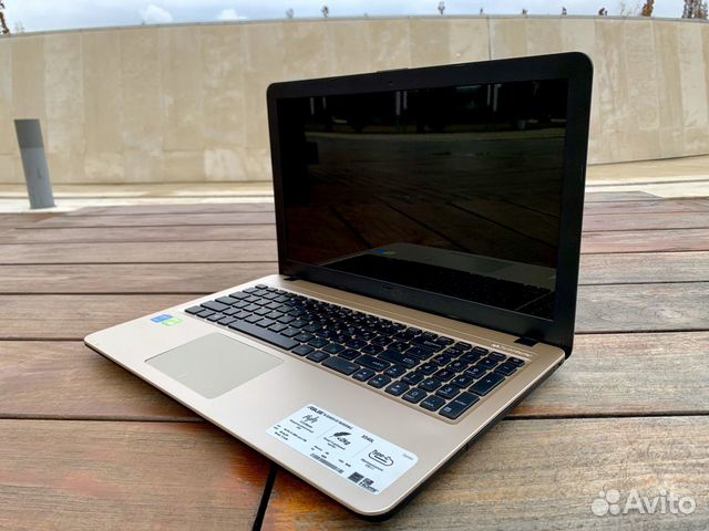 Asus 15,6 игровой : i5-5200, GeForce 920M, 4гб Asus 15,6 игровой : i5-5200, GeForce 920M, 4гб