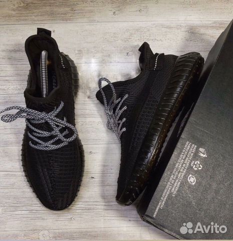 Кроссовки Adidas Yeezy Boost 350 Black Кроссовки Adidas Yeezy Boost 350 Black