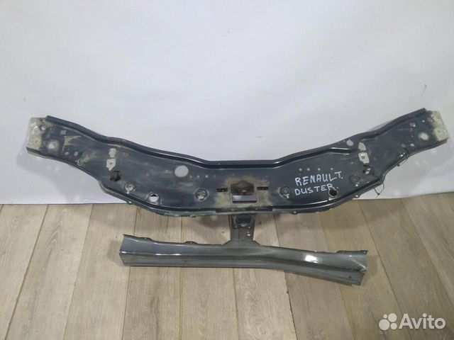 Панель передняя бу Renault Duster OEM 625047737R Панель передняя бу Renault Duster OEM 625047737R