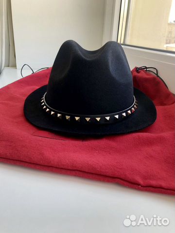 Шляпа чёрная Valentino Шляпа чёрная Valentino