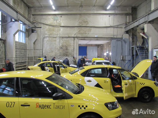 Водитель такси Водитель такси