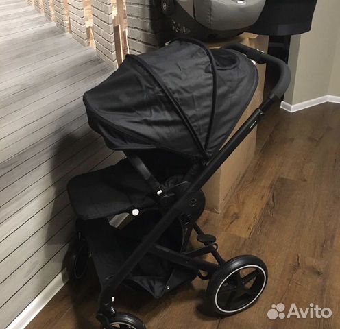 Коляска Cybex balios s deep black Коляска Cybex balios s deep black