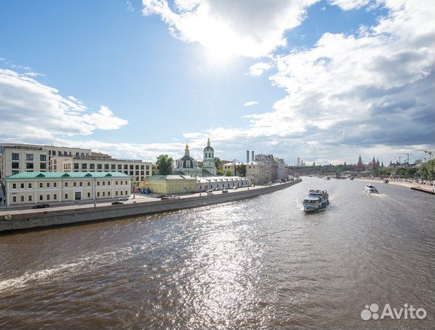 3-к квартира, 141.1 м², 2/7 эт.