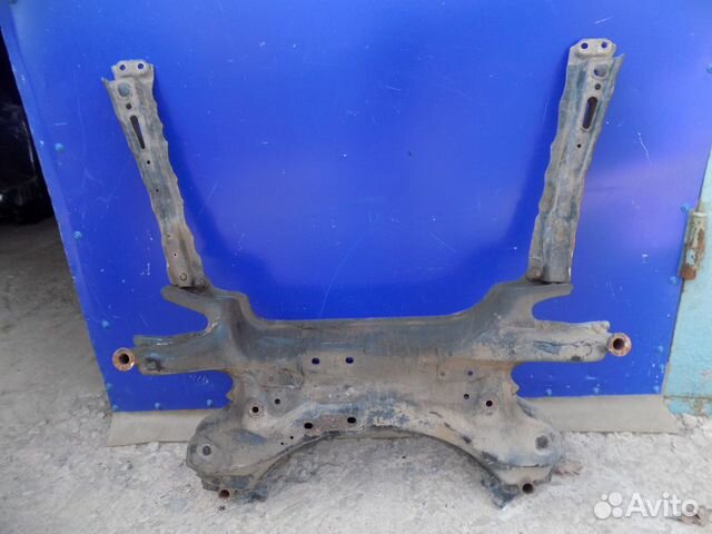 Подрамник передний Тойота Рав4 xa30 2006-2012