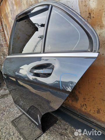Дверь Mercedes W204 задняя