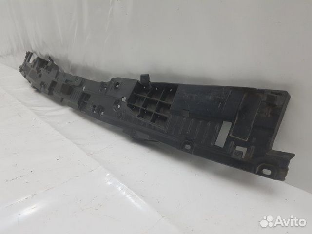 Кронштейн бампера задний Toyota Land Cruiser 200 Кронштейн бампера задний Toyota Land Cruiser 200