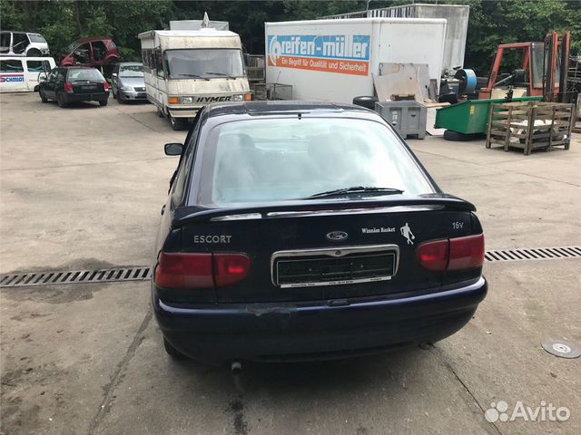 Разбор на запчасти Ford Escort 1995-1998